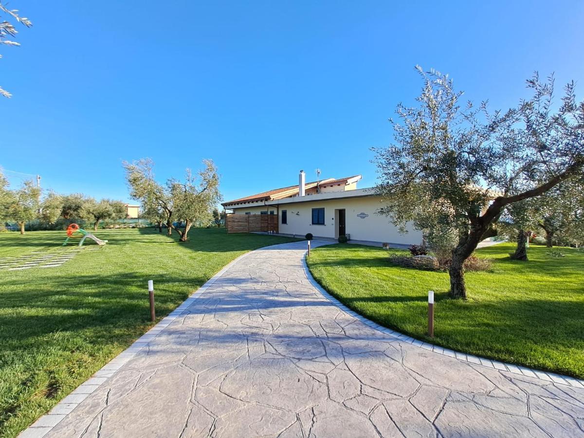 Bed and Breakfast La Campagna Di Peppe E Tullia Формия Экстерьер фото