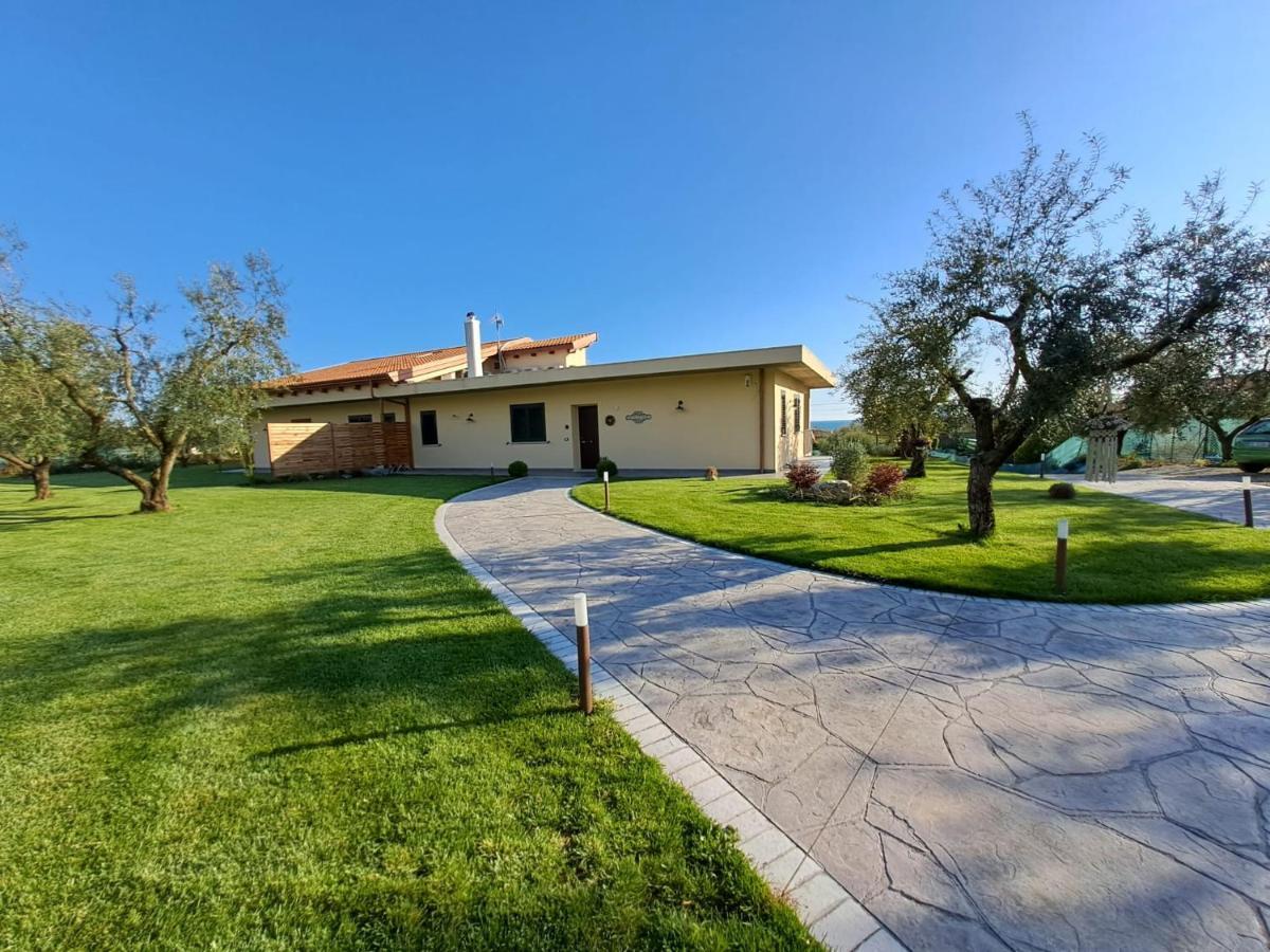 Bed and Breakfast La Campagna Di Peppe E Tullia Формия Экстерьер фото